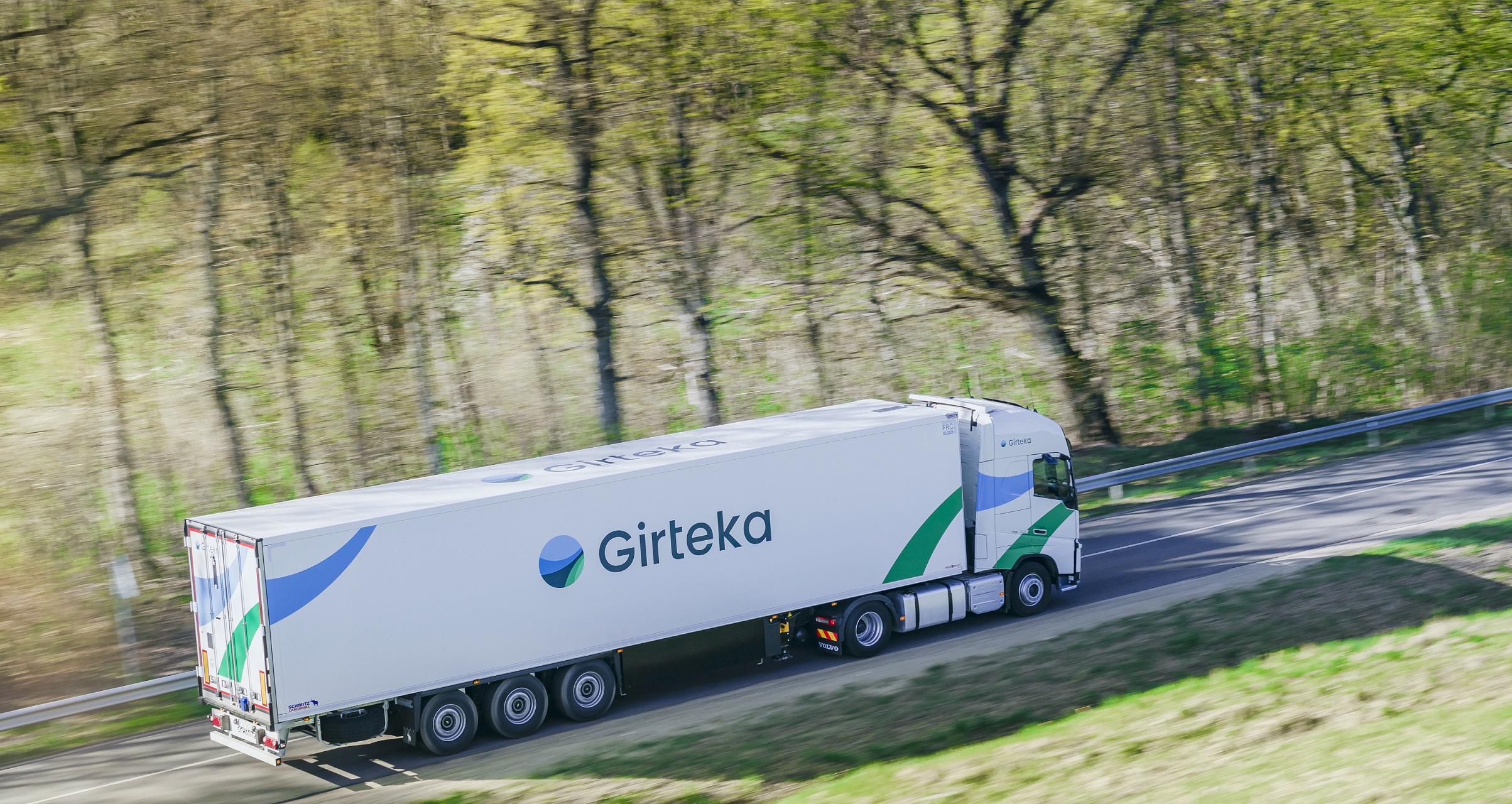 Girteka transport drogowy, ciężarówka