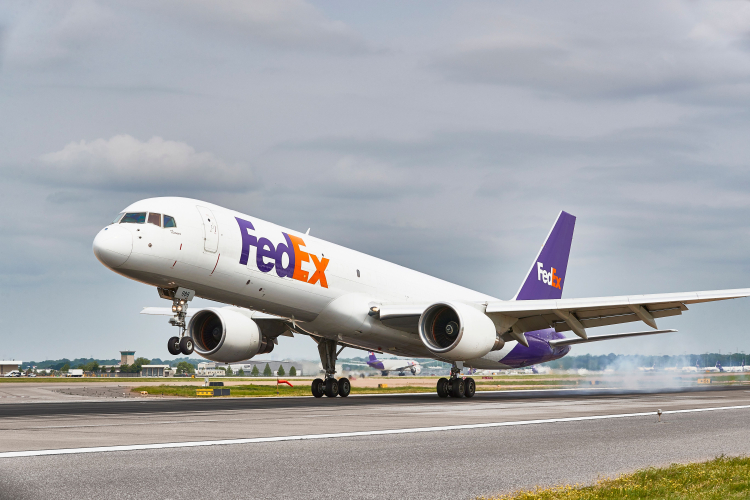 Efekt FedEx: wpływ na globalną gospodarkę poprzez zwiększoną elastyczność i wydajność