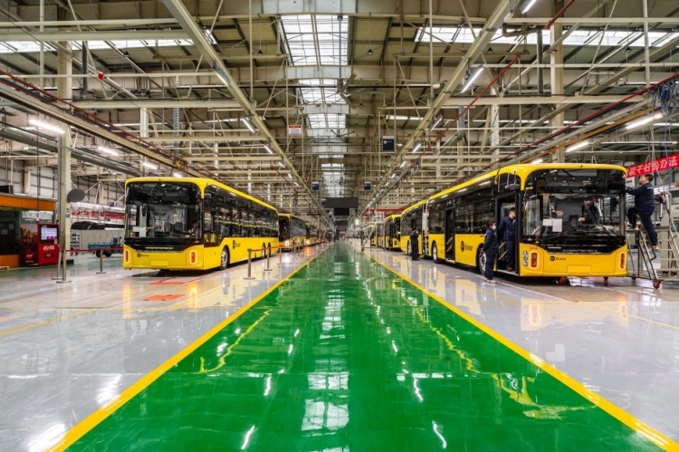 Nowe przepisy przyspieszają transformację transportu