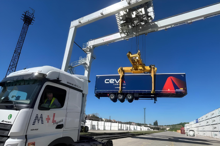 CEVA Logistics rozwija przewozy intermodalne