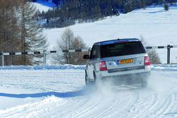 Opony i bezpieczeństwo na drogach