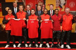 DHL gra z Manchester United