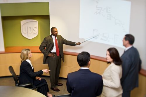 "Grasz o staż" z UPS