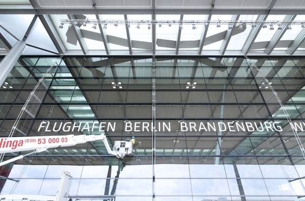 Alexander Obst / Marion Schmieding (Flughafen Berlin Brandenburg)