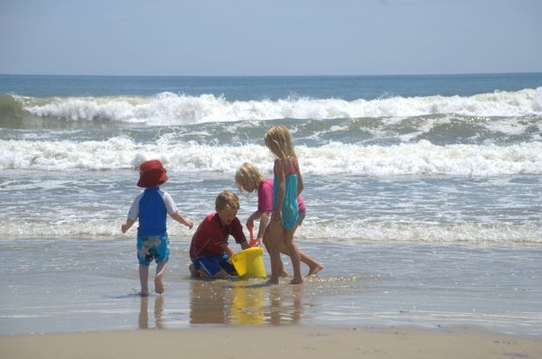 FedEx wspiera projekt Partnerstwo dla Dzieci