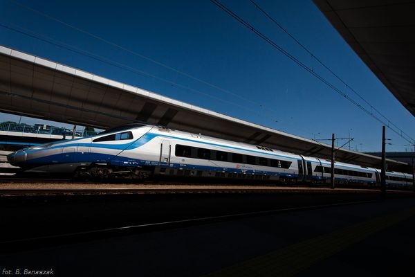 PKP Intercity z Certyfikatami Bezpieczeństwa do 2020 roku