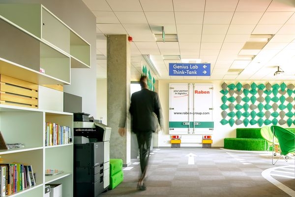 Genius Lab w Grupie Raben