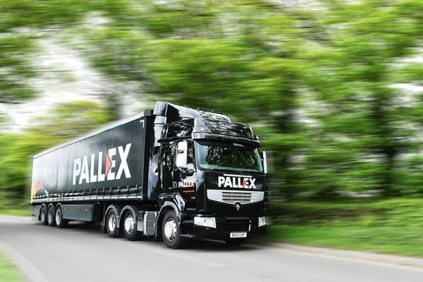 Pall-Ex z sukcesem otwiera sieć w Polsce