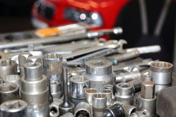 Kuehne + Nagel rozszerza swoje globalne usługi dla Grupy BMW