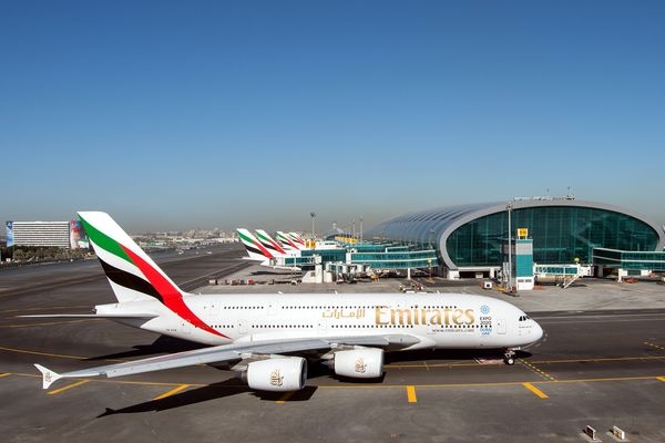 Linie Emirates opracowują innowacyjną aplikację skracającą czas postoju między lotami