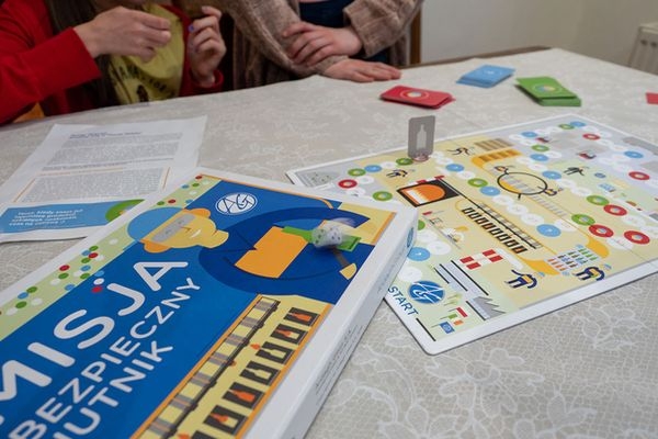 Bezpieczeństwo w fabryce?  Kluczem może być… gra planszowa