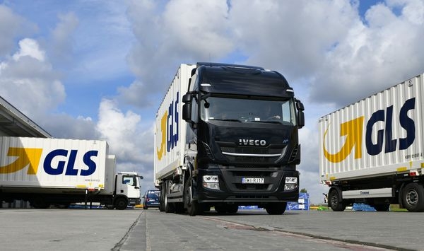 Nowe ekologiczne pojazdy w barwach GLS Poland