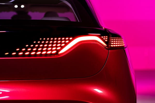 Izera - szansa dla polskiego sektora motoryzacyjnego