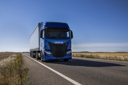 IVECO S WAY NP 460 - Zrównoważona Ciężarówka Roku 2021