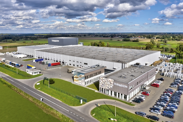 Grupa Tubądzin otworzyła nowoczesne centrum logistyczne pod Łodzią