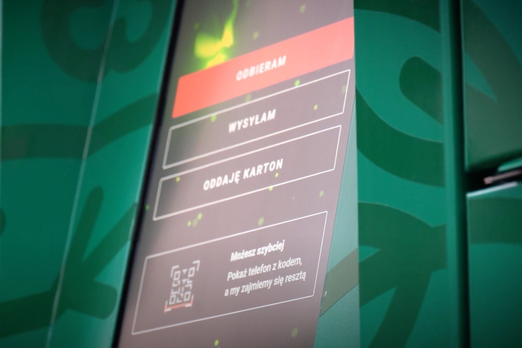 #JeszczeRaz - Allegro prezentuje pionierskie rozwiązanie w automacie paczkowym One Box