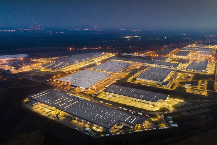 Grupa Inter Cars SA wynajmuje ponad 20 000 m kw. w Panattoni Park Sosnowiec I