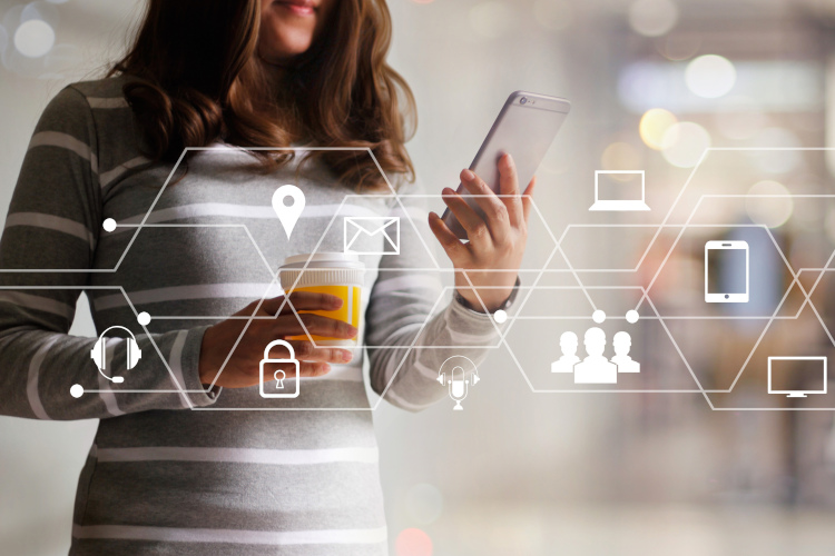 Czy do zwrotu towaru zakupionego w sieci potrzeba paragonu?