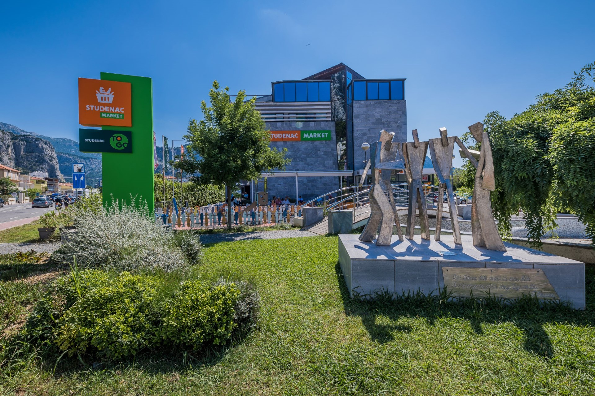 Studenac z nowym centrum dystrybucyjnym