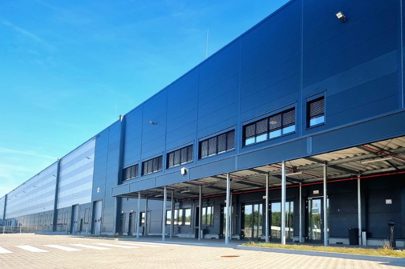 LPP Logistics uruchomiło w powiecie bydgoskim swój największy magazyn do obsługi e-commerce  