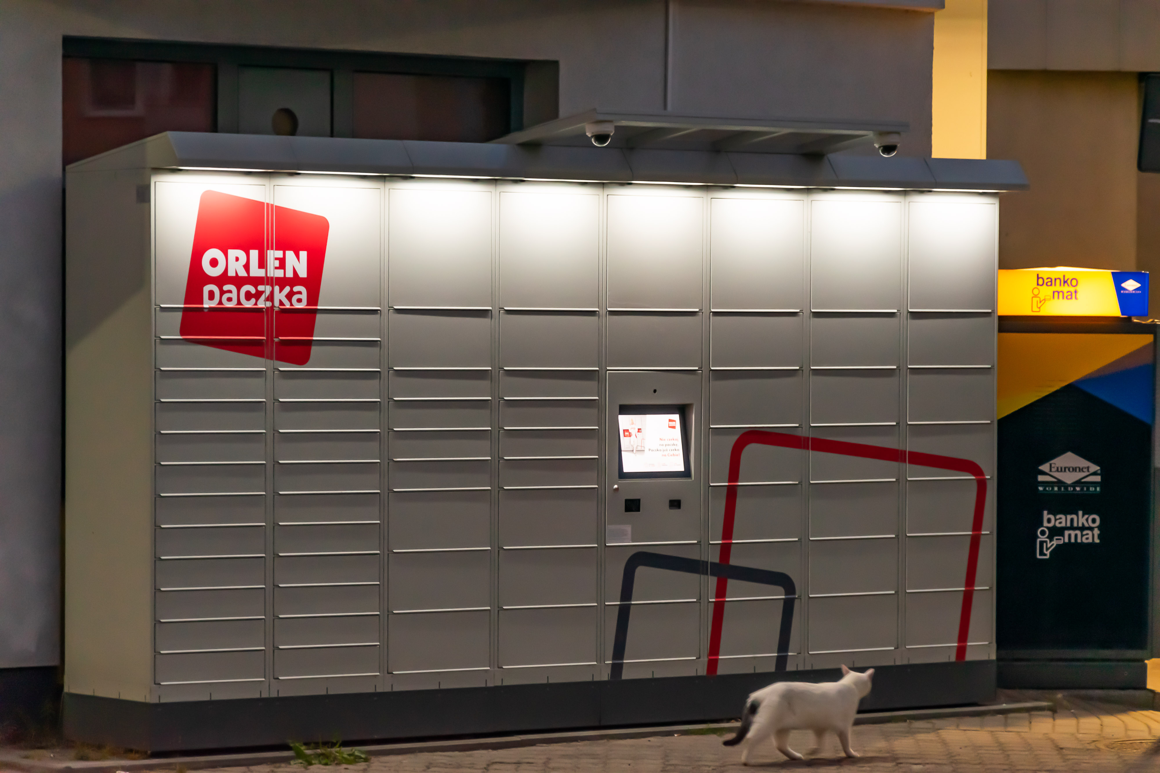 Pierwsza sieć współdzielonych automatów paczkowych ORLEN Paczka i GLS