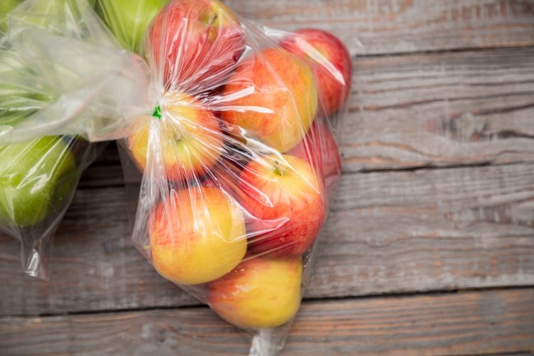 Czy woreczki foliowe podlegają opłacie recyklingowej?