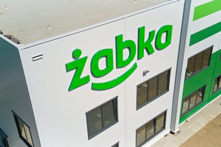 Żabka uruchomiła centrum logistyczne w Kątach Wrocławskich