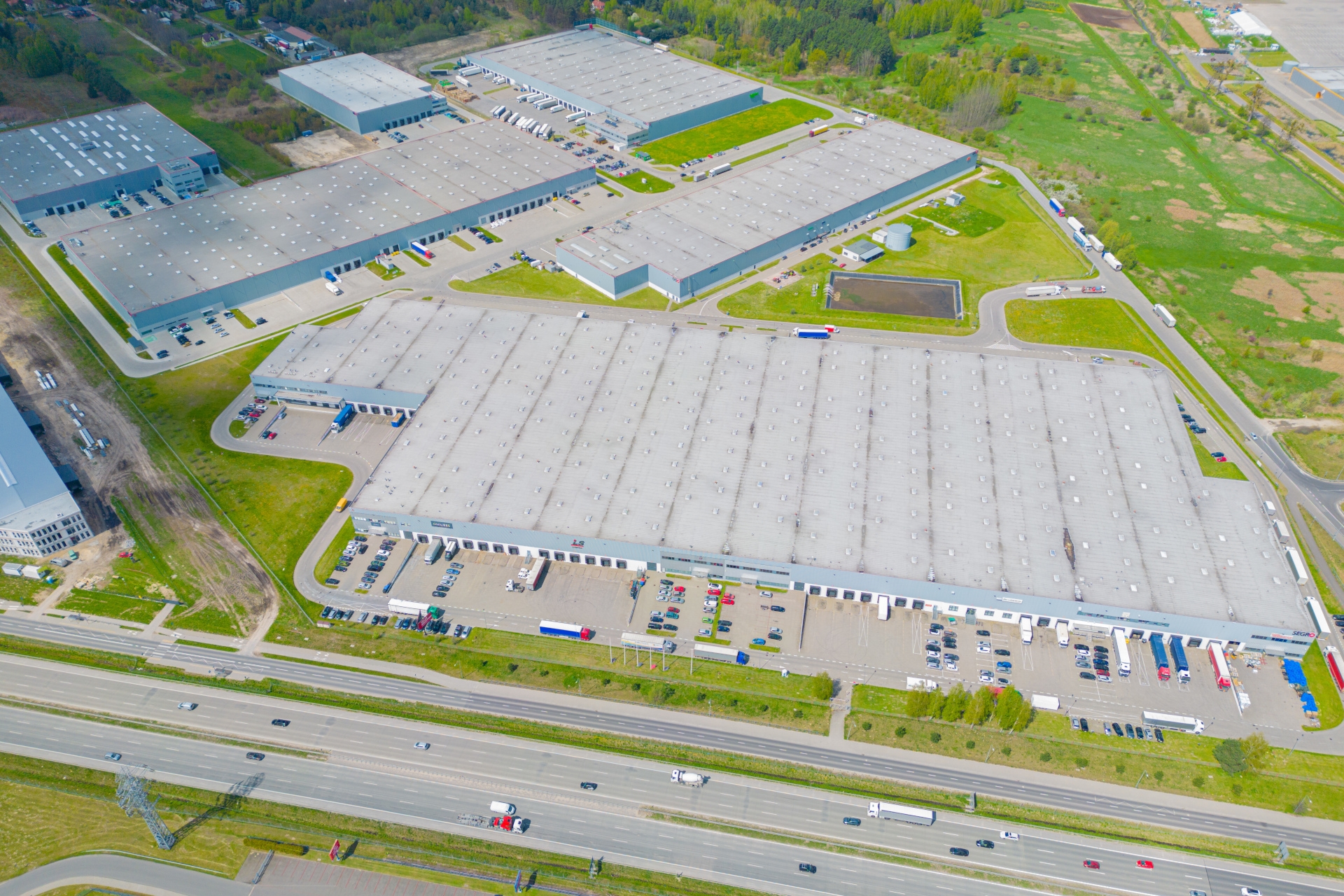 Rynek magazynowy w Polsce - stabilizacja z nutą ostrożności