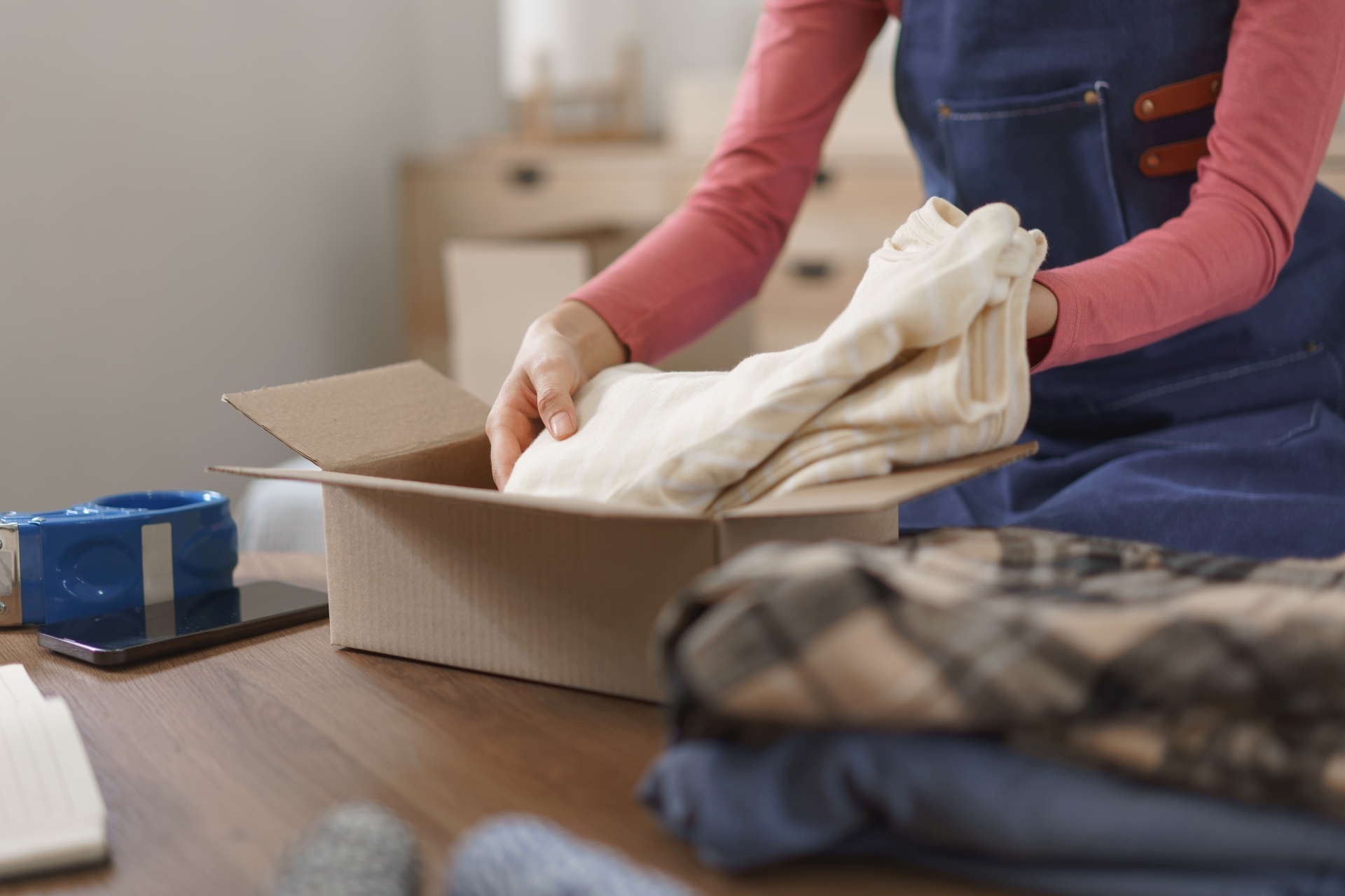 Udział plastikowych opakowań w e-handlu najszybciej rośnie w Polsce