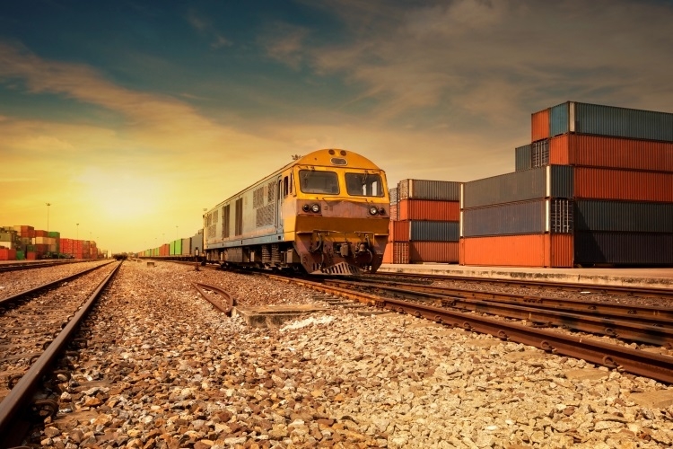 Rośnie udział transportu intermodalnego w przewozach koleją w Polsce