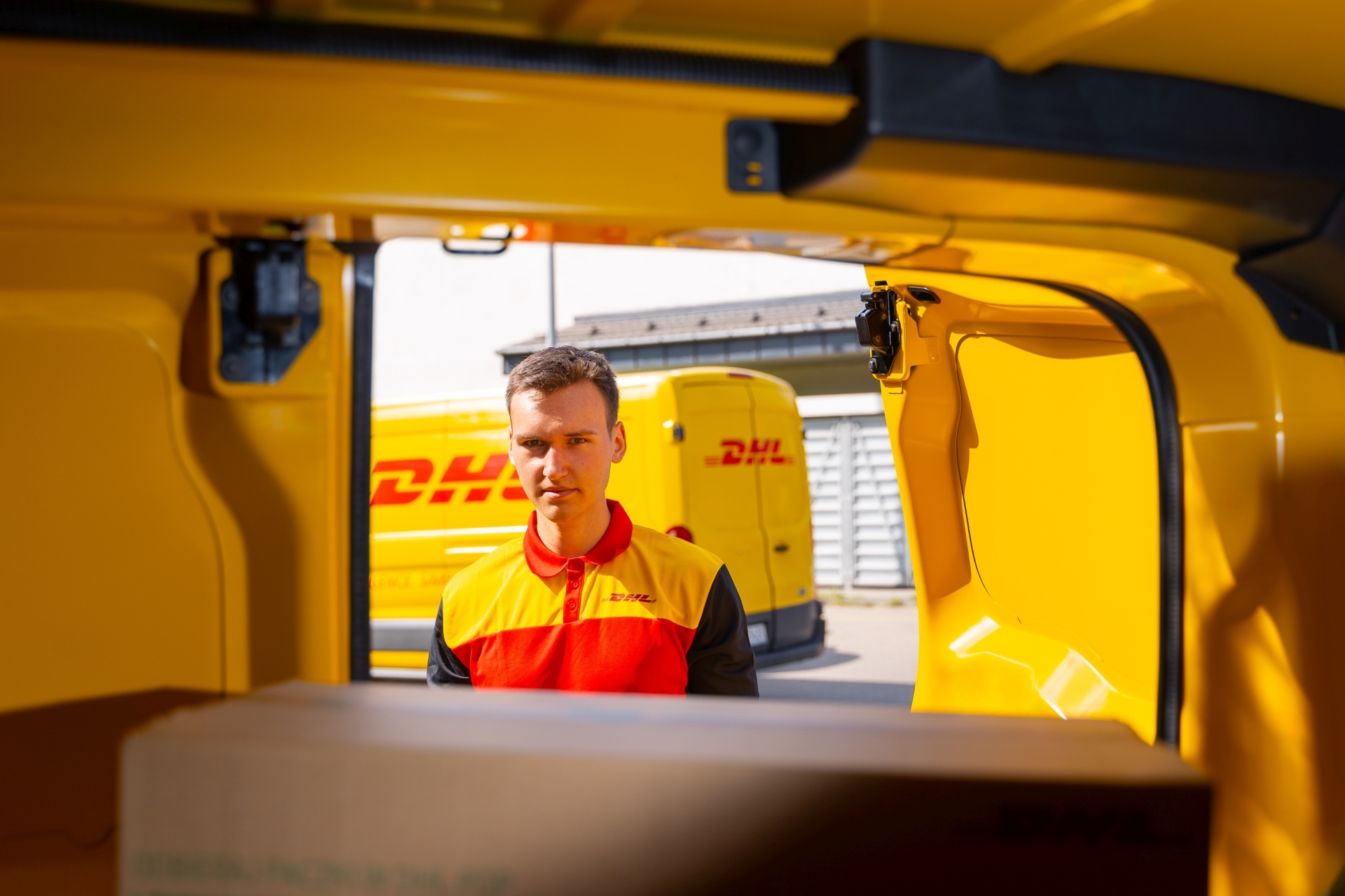 DHL eCommerce Polska rozszerza sieć punktów OOH 