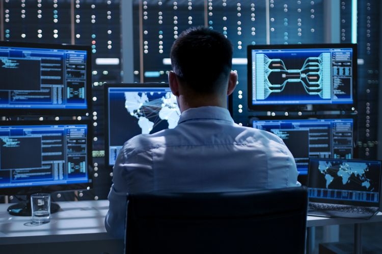 Bezpieczeństwo systemów IT w logistyce – VPN, antywirusy i inne rozwiązania