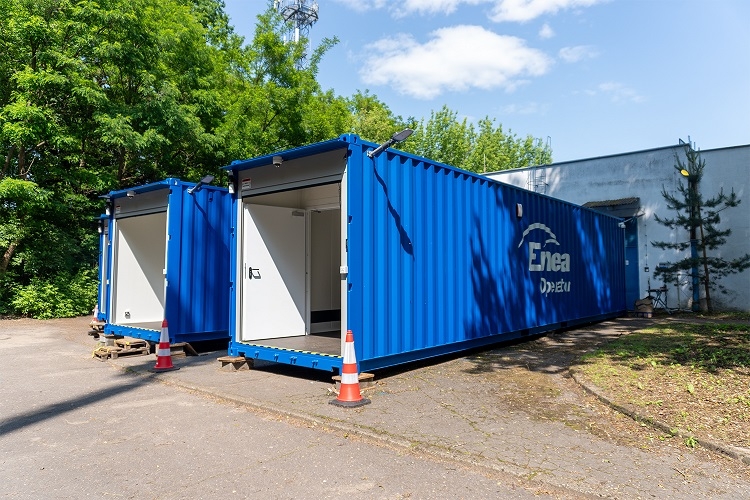 Unmanned Warehouse Saves Time and Reduces Costs