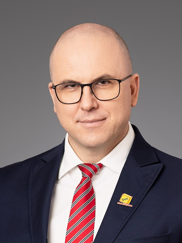 Paweł Golec, Geis PL