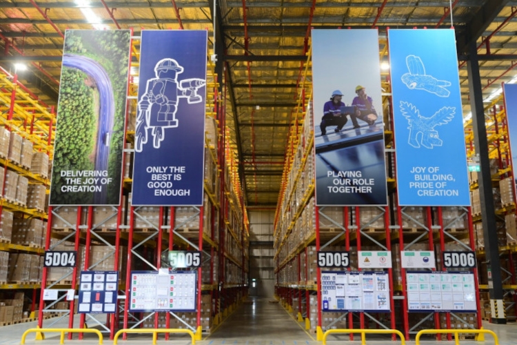 Kuehne+Nagel i Grupa LEGO otwierają nowe regionalne centrum dystrybucyjne w Wietnamie
