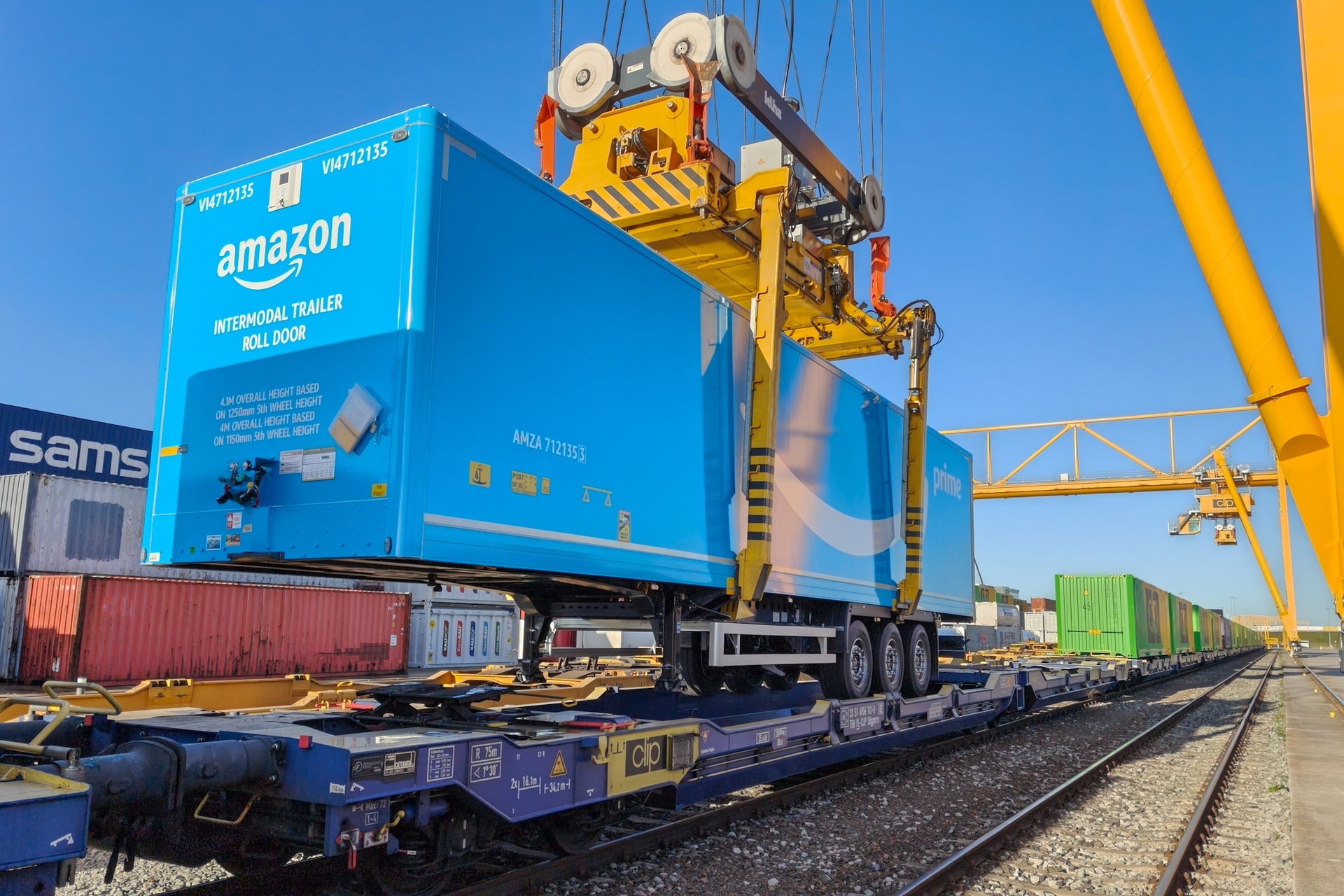 CLIP Intermodal and Amazon Expand Intermodal Cooperation