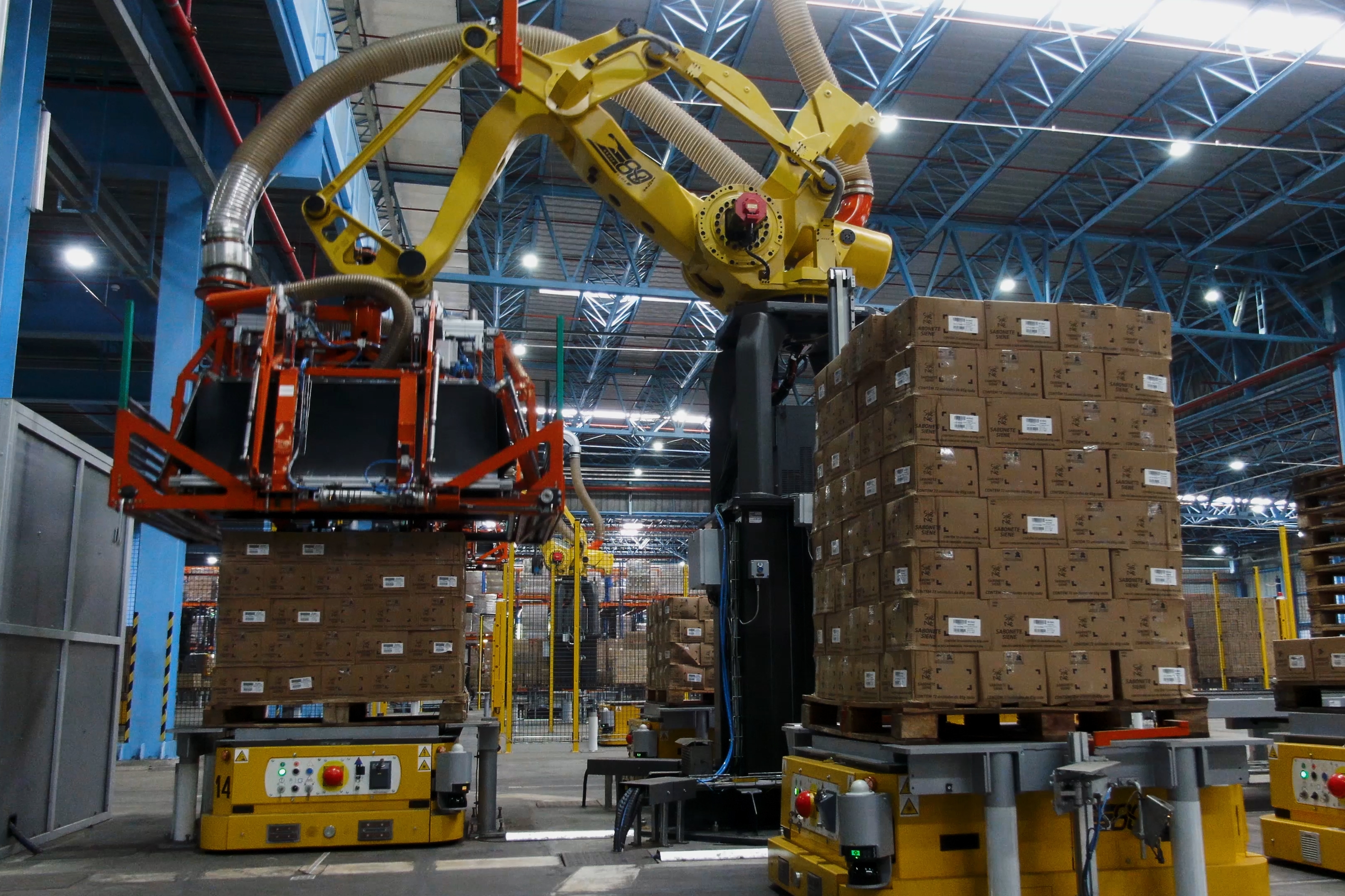 Exotec i E80 Group nawiązują współpracę w zakresie kompleksowej automatyzacji magazynów