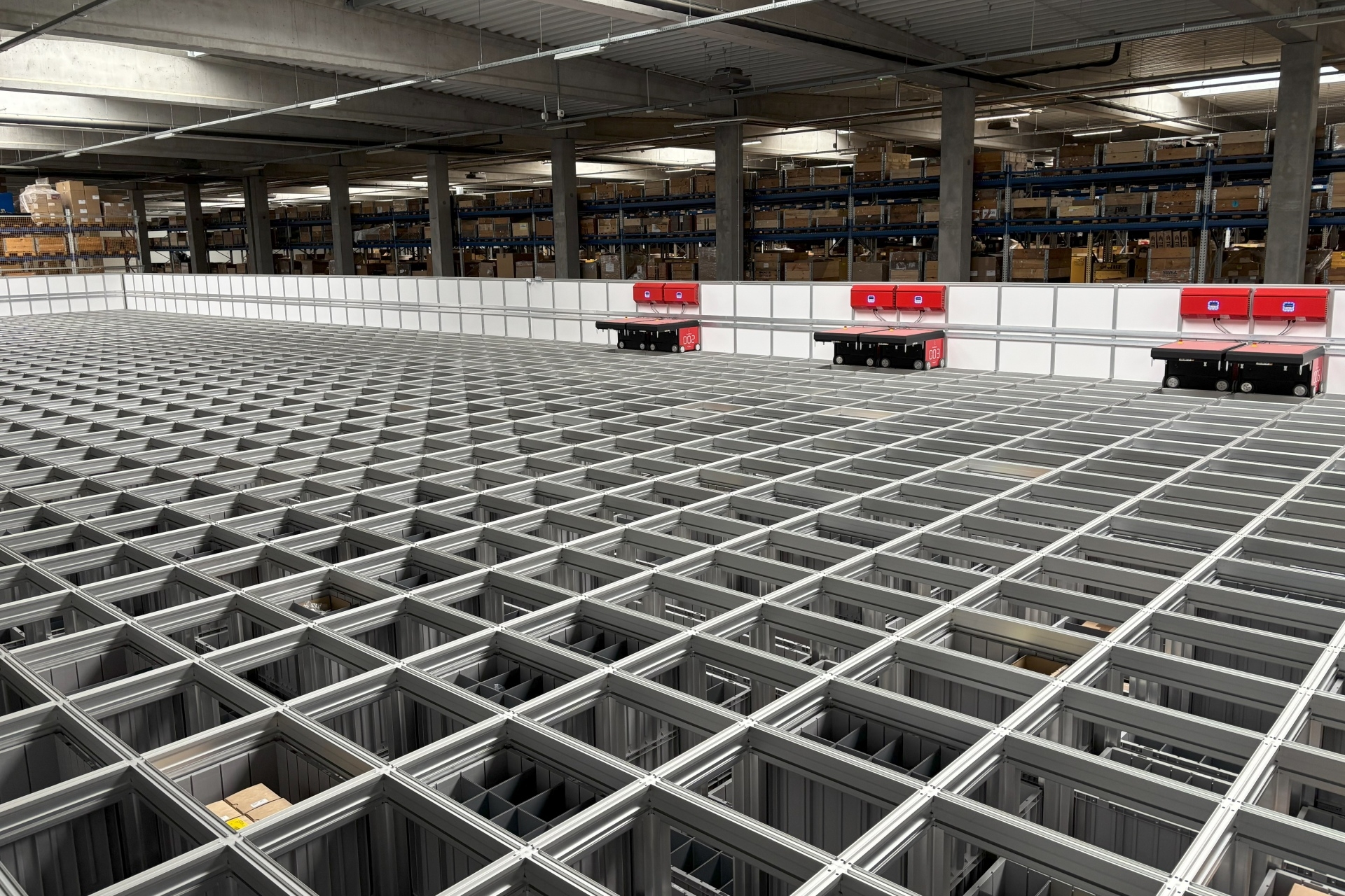 Stadler rozbudowuje AutoStore razem z Element Logic