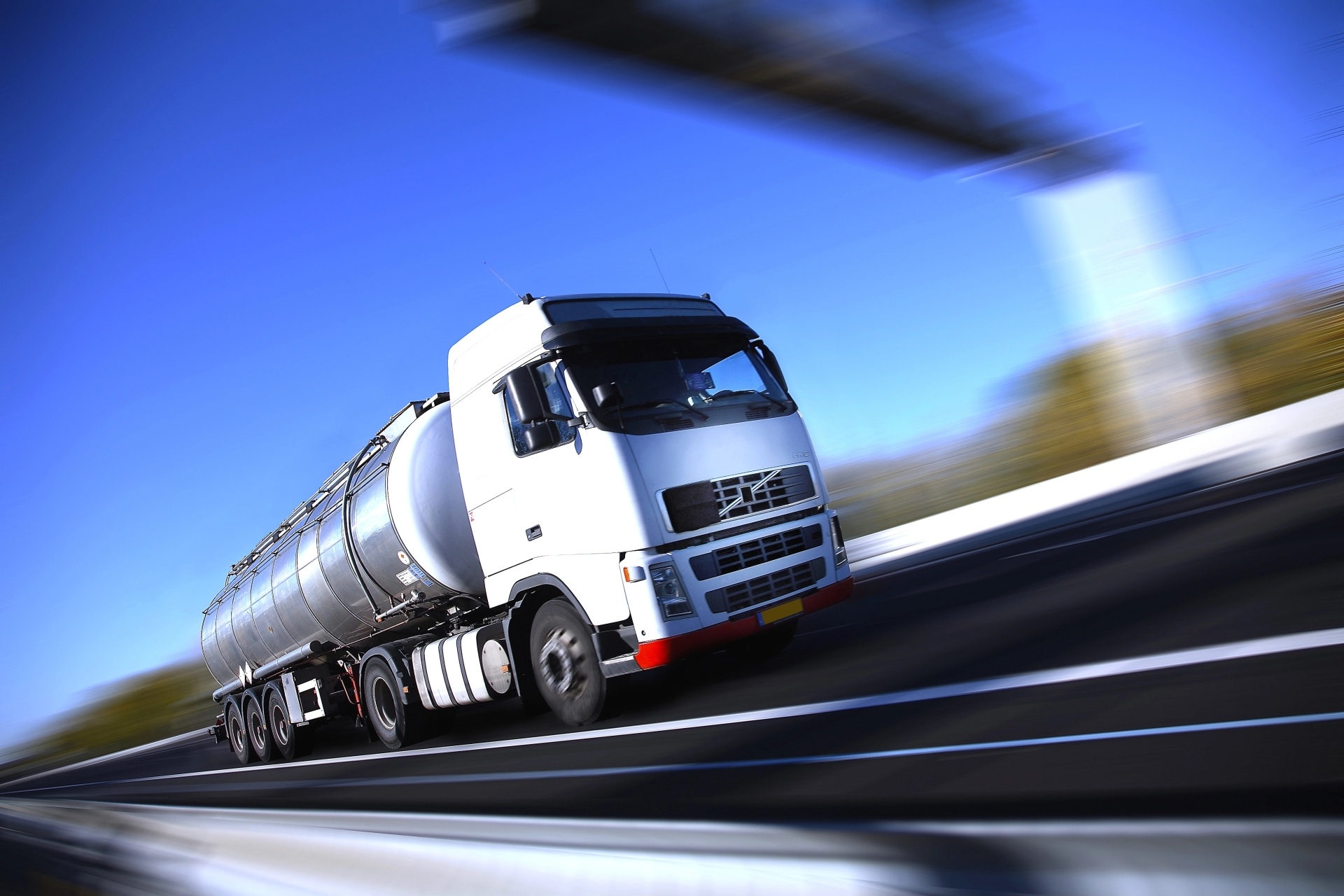 Transport w kryzysowej luce – rośnie zadłużenie, maleją przewozy