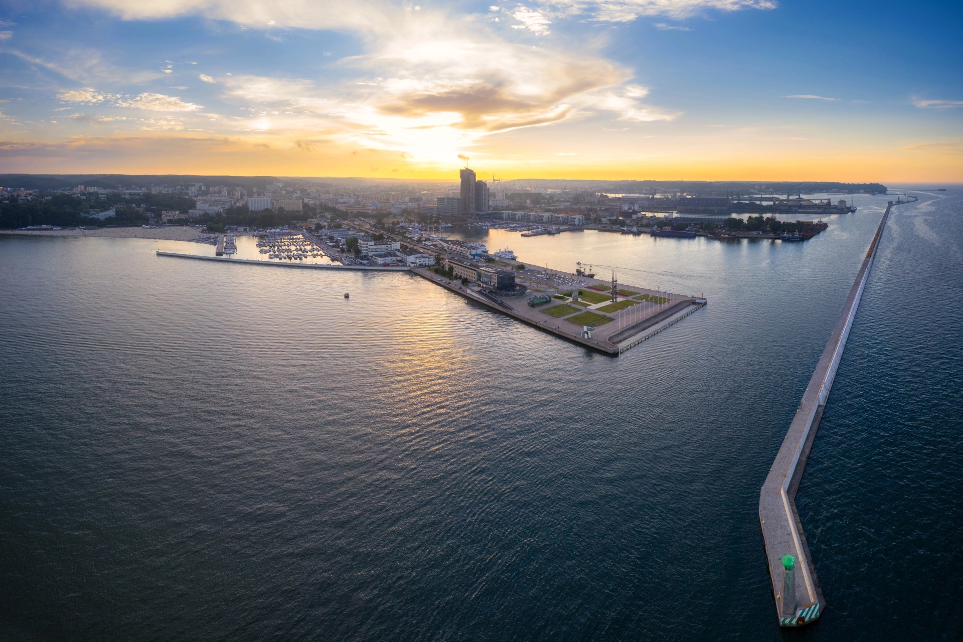 Port Gdynia rozpoczyna budowę terminalu intermodalnego