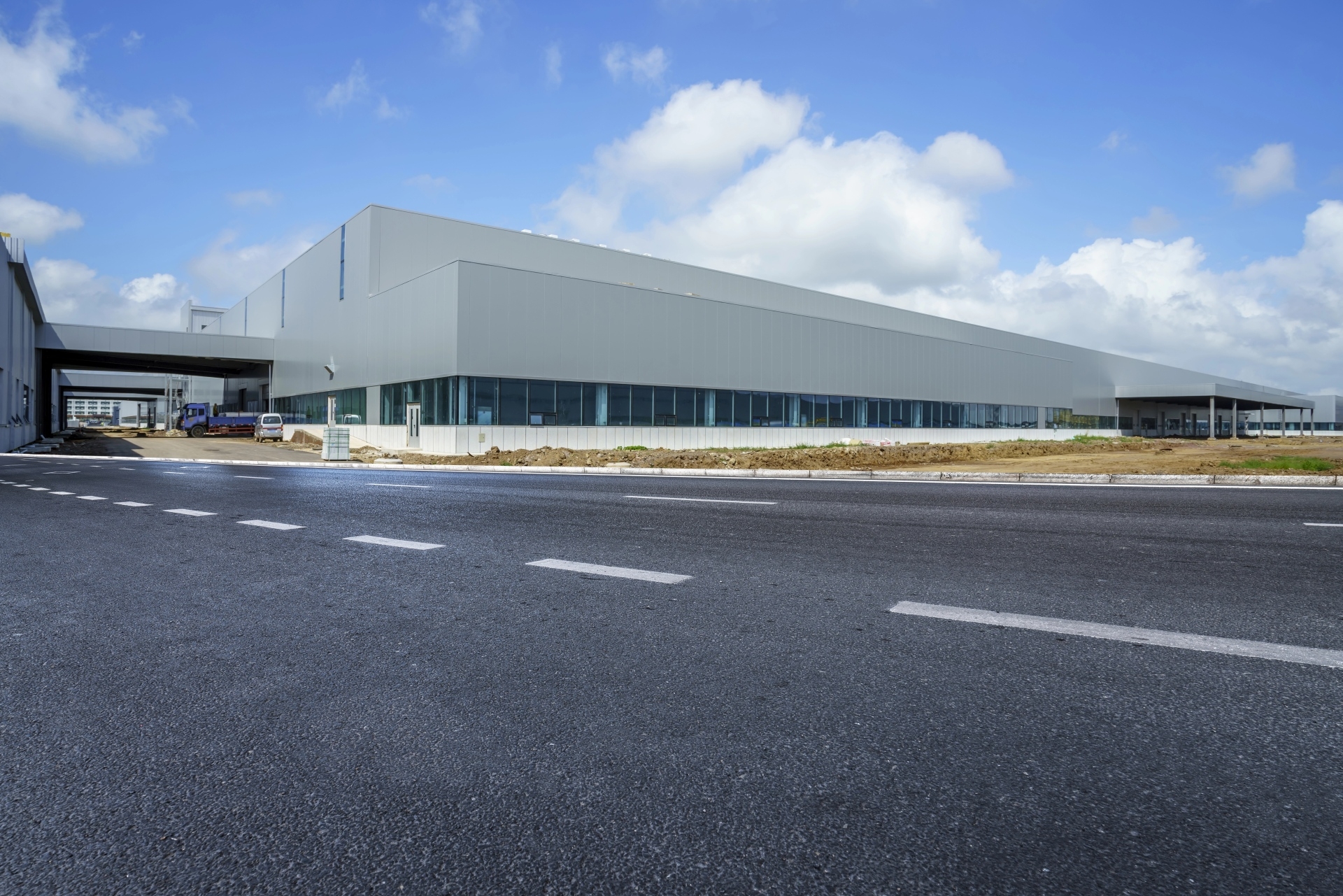 Rynek nieruchomości 2026: mocne magazyny i ostrożny kapitał