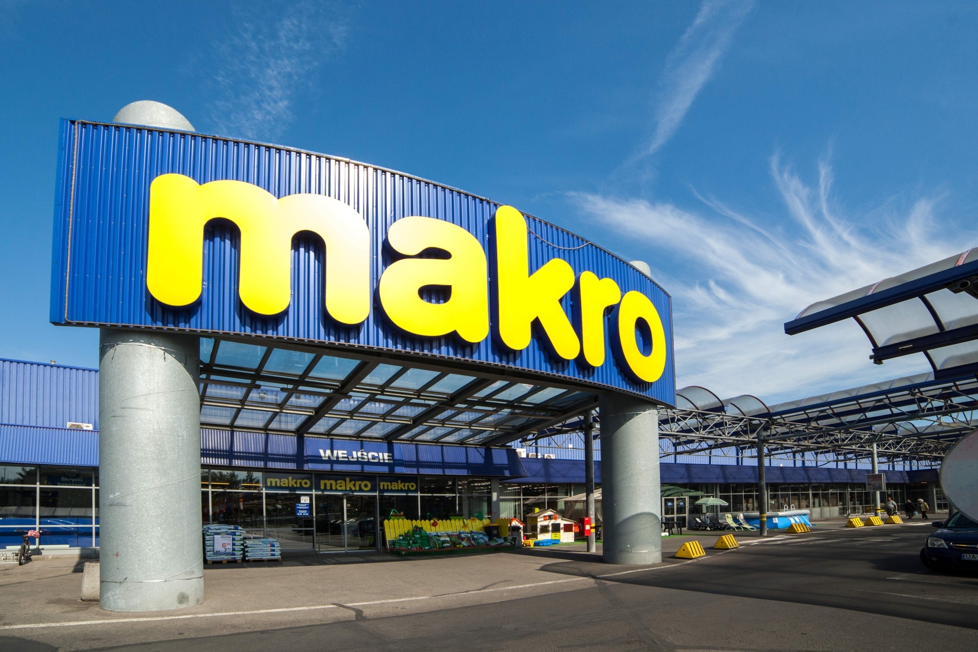 MAKRO Cash & Carry Polska wdraża Polski Model Danych Produktowych