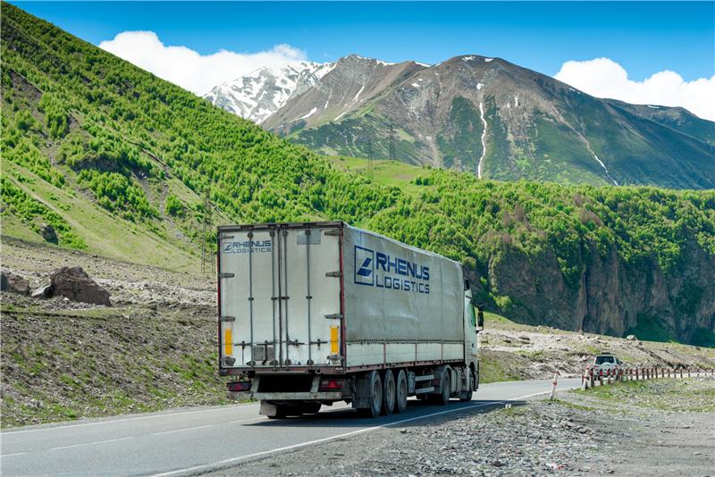 Rhenus rozszerza swoją działalność wzdłuż Transkaspijskiego Międzynarodowego Szlaku Transportowego otwierając nowe biuro w Gruzji