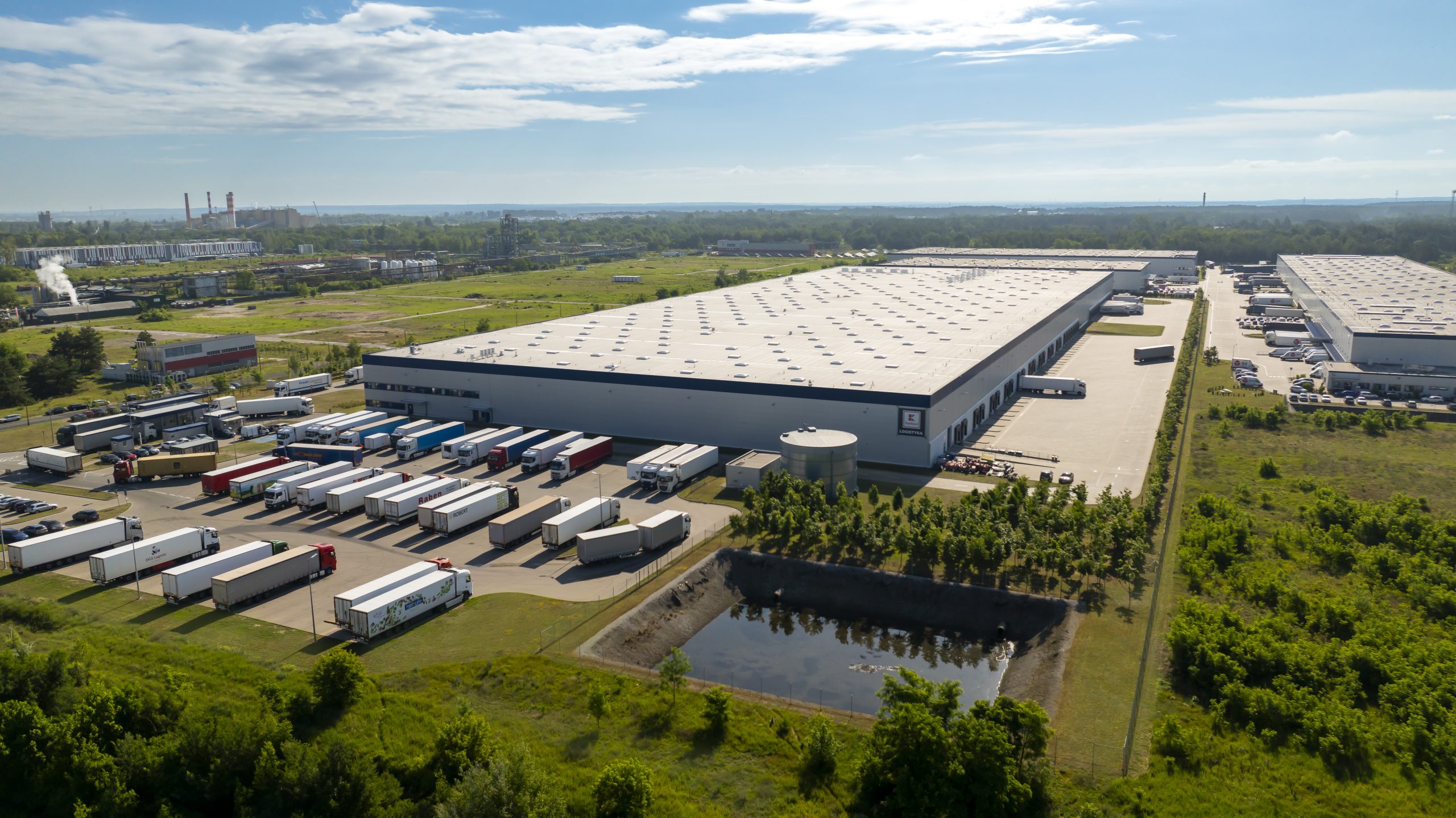 Accolade i Conseq przejmują centrum dystrybucyjne Kaufland w Bydgoszczy