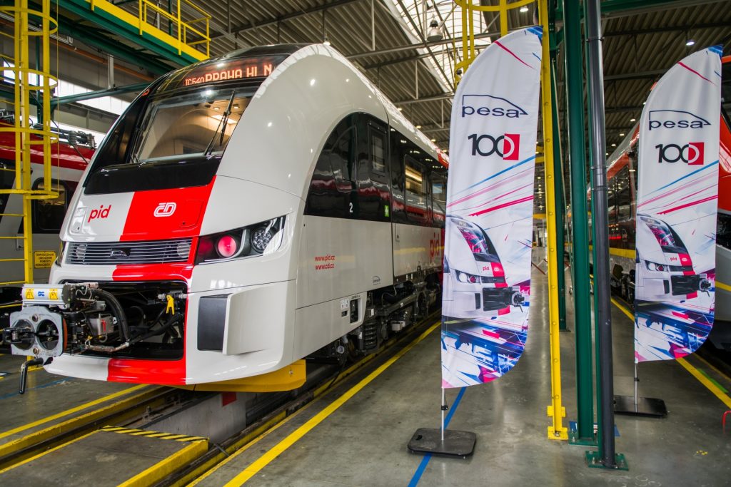 PESA przekazała setny pojazd dla Kolei Czeskich
