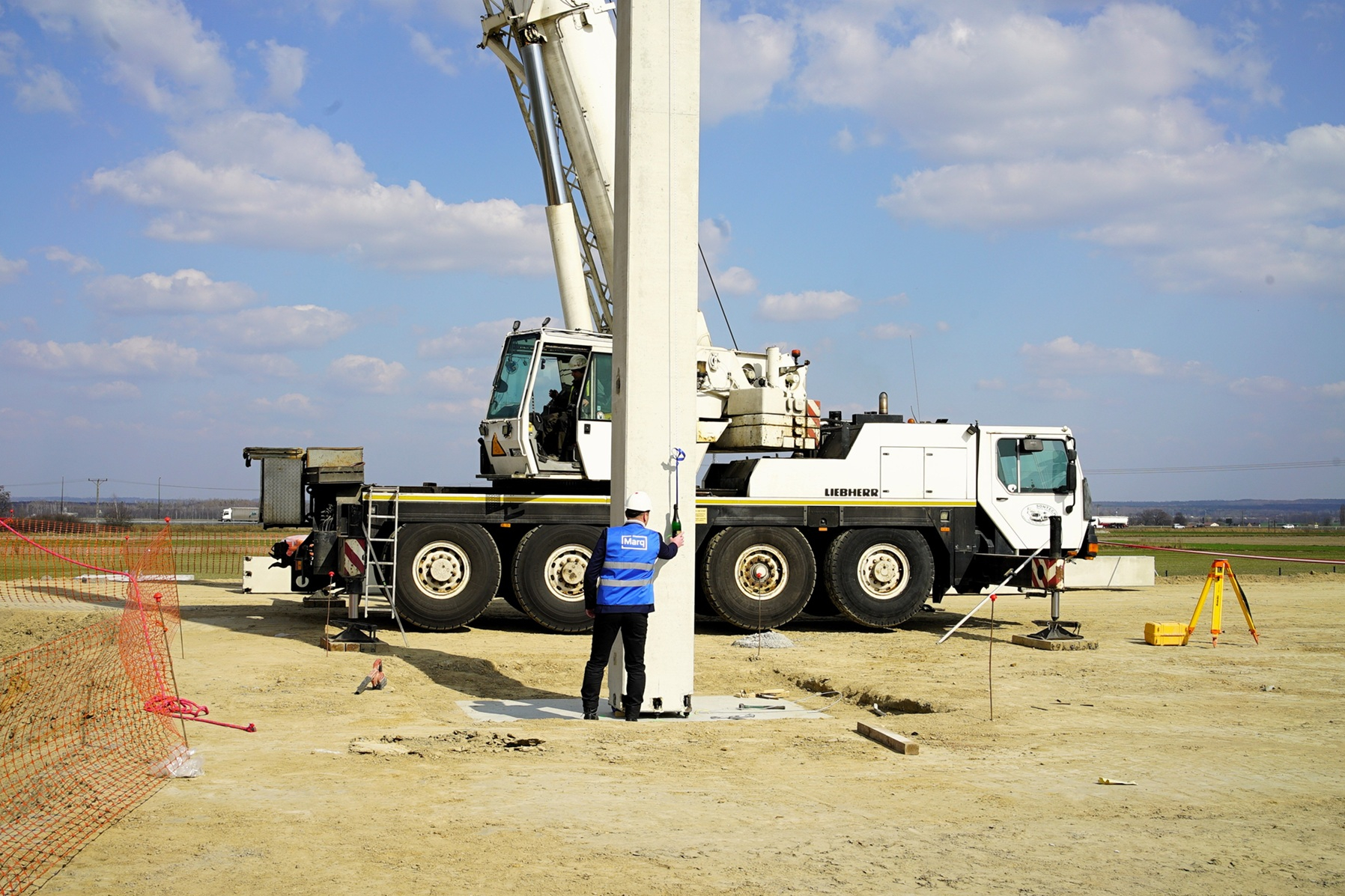 Stanął pierwszy filar nowoczesnego centrum logistyki chłodniczej Greenyard w Marq Logistics Centre w Gliwicach