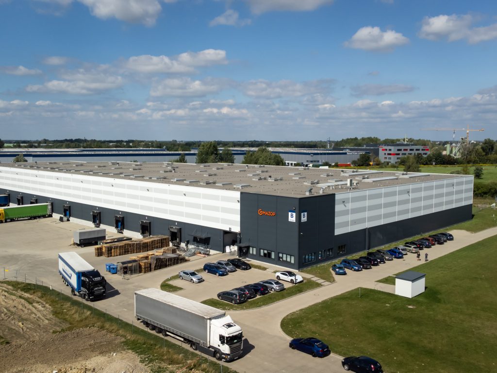 MAZOP Group zwiększa wolumen sprzedaży opakowań