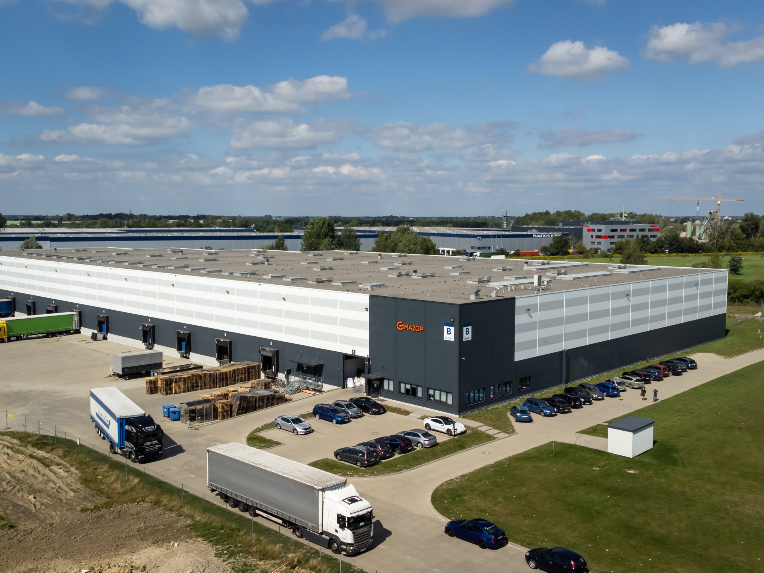 MAZOP Group zwiększa wolumen sprzedaży opakowań