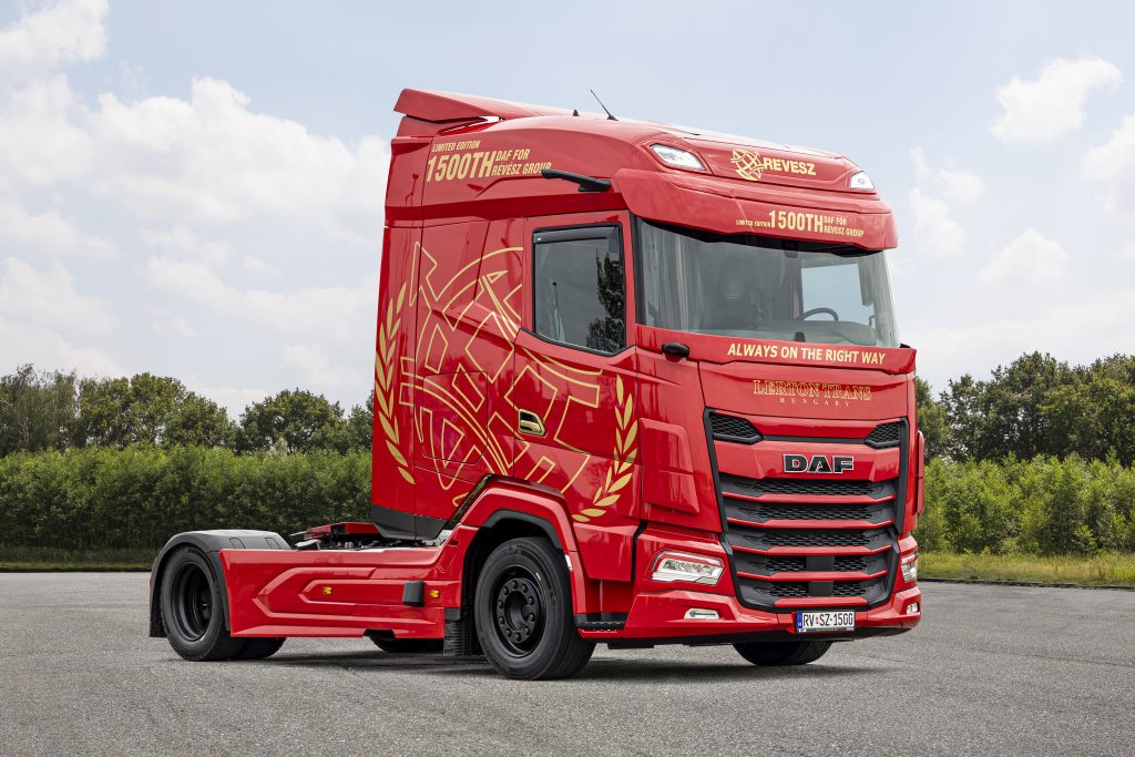 1500. DAF dostarczony