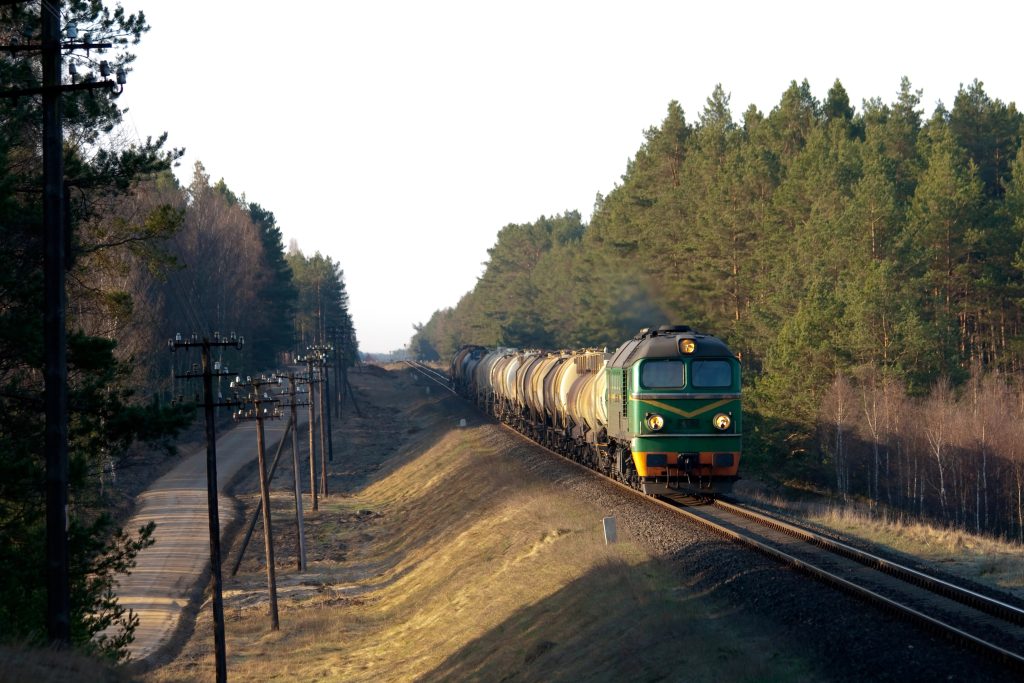 Kolejowe przewozy towarów niebezpiecznych w 2025 roku